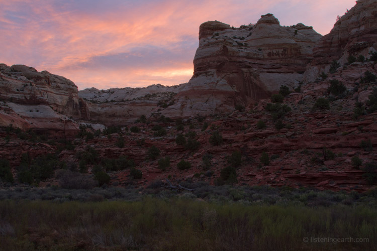Dawn comes to the Canyonlands